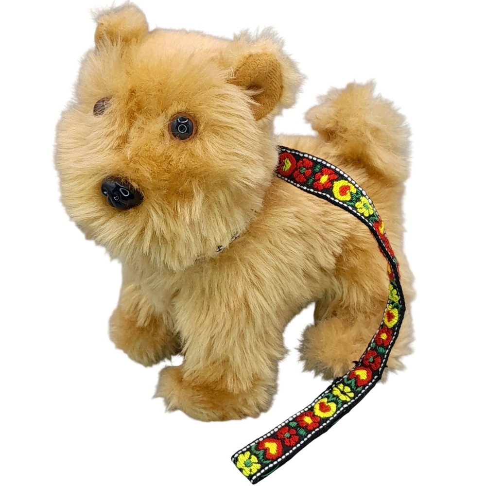 American Girl Doll Pet Honey Golden Retriever Dog Plush with Floral Leash L07